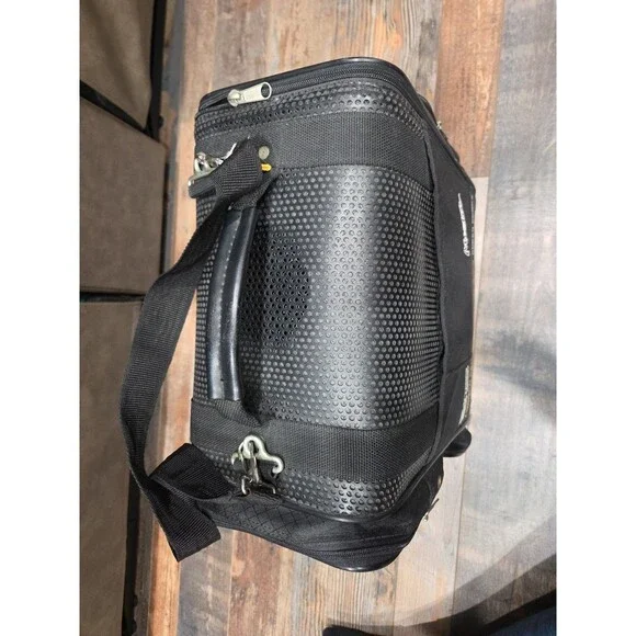 OGIO Locker Bag Black Super Sport Gym Portable Travel Used NO Bottles - Picture 2 of 12